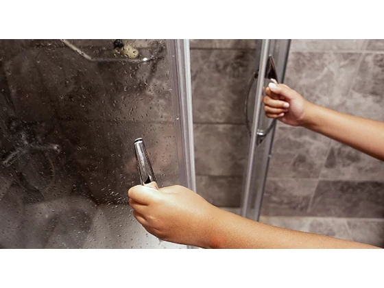 Strat Nano pe sticlă – De ce Water Fun este cea mai bună alegere?